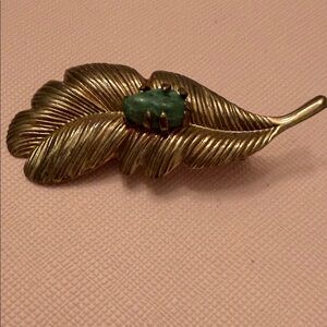Gold Leaf Brooch with Green Stone (B21)